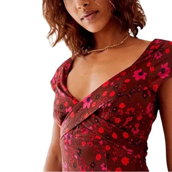 NWT Free People It Takes Two Mini Dress Ivory Floral Sleeveless Wrap Plum Combo - Picture 2 of 10